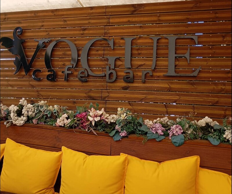Vogue | cafe bar